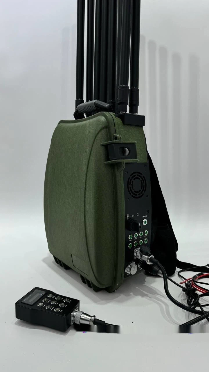 Mobile 400W Backpack Portable Anti-Drone Jammer